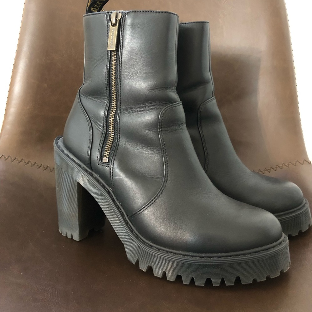 Dr. Marten Magdalena II